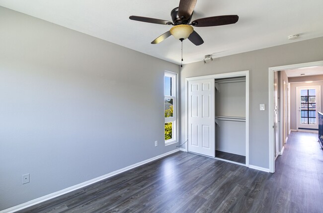 Building Photo - AVAILABLE NOW!!  WATERFRONT HOME ON MARINE...