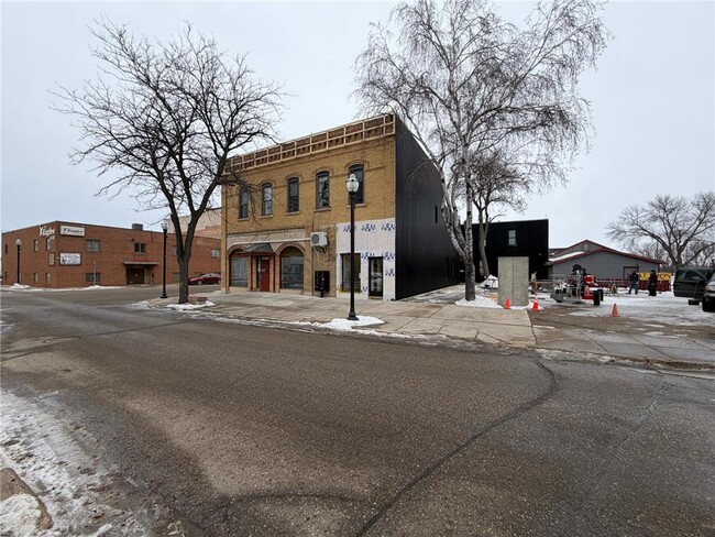 Building Photo - 542 Benson Ave SW