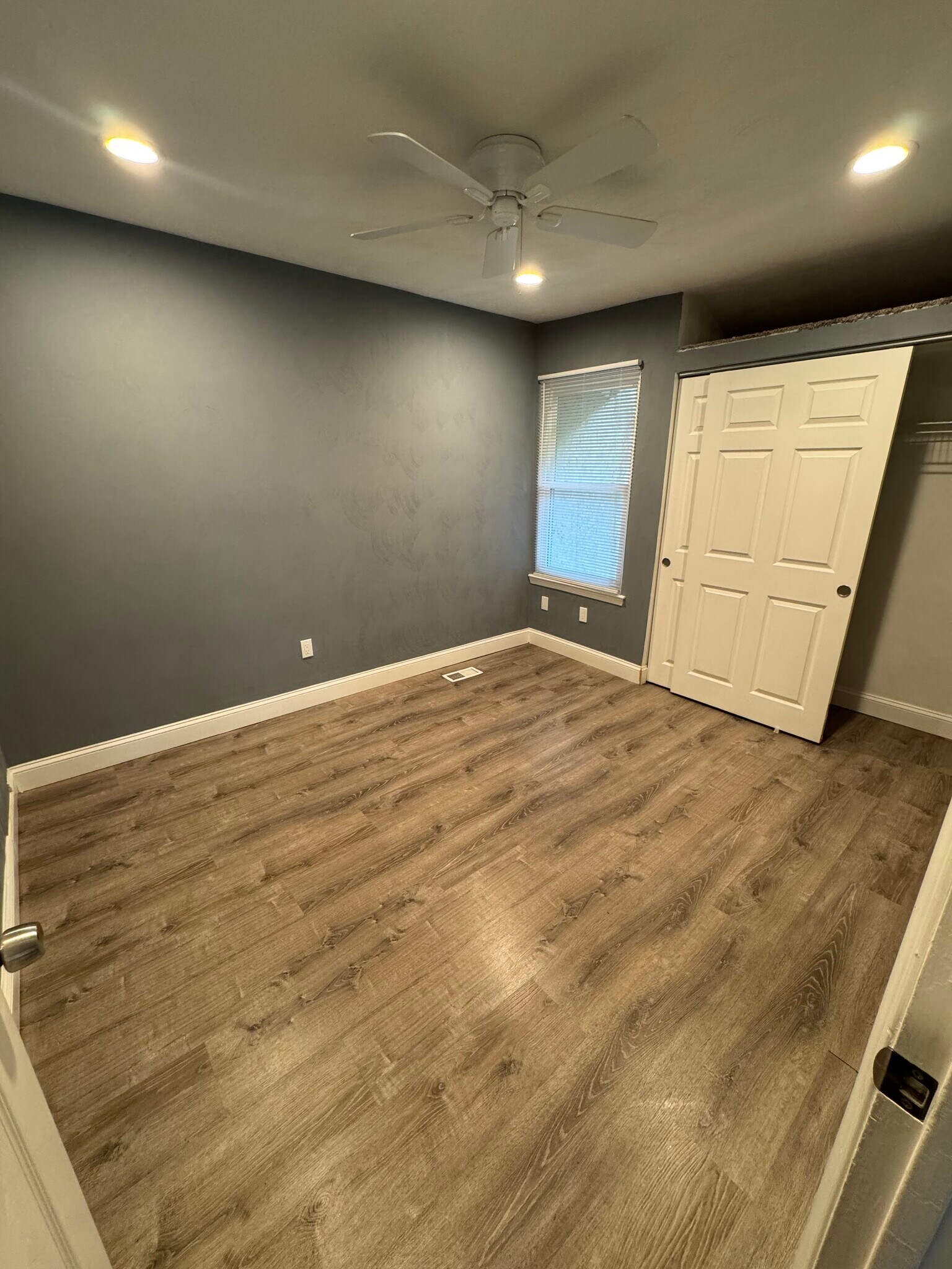 Building Photo - 633 Pine Bnd