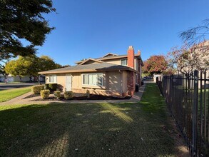 Building Photo - 5619 42nd St