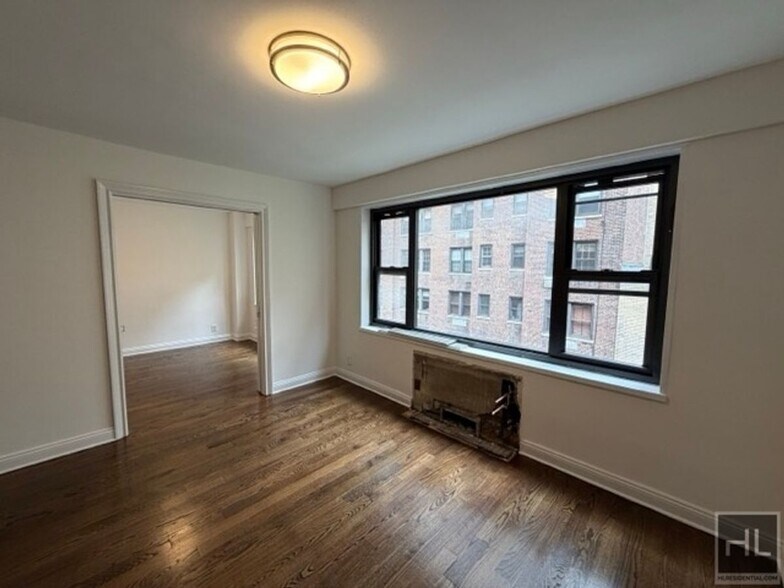 Building Photo - EAST 56 STREET