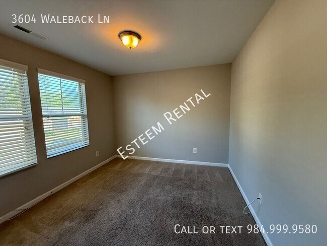 Building Photo - 3604 Waleback Ln
