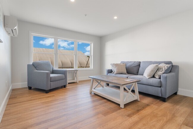 Building Photo - 5 Paul Francis Way