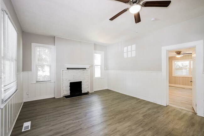Building Photo - 1416 Jackson Rd