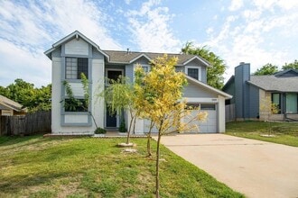 Building Photo - 2109 Waterway Bend