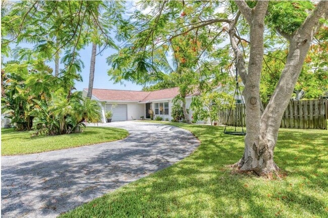 Primary Photo - 226 Norfolk Rd