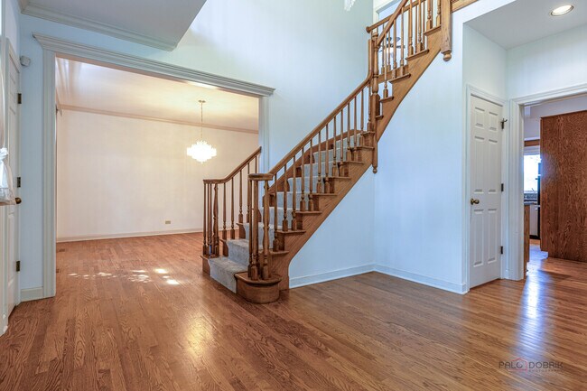 Building Photo - 5420 Belmont Ct