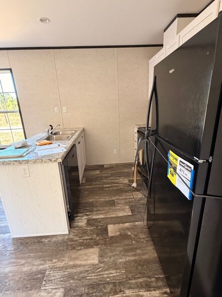 Building Photo - 5928 SE 95th Trail