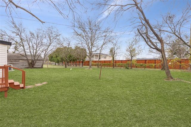 Building Photo - 410 Ayres St