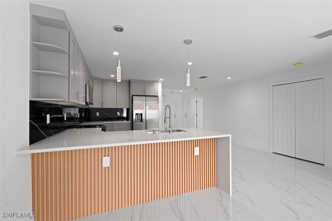 Building Photo - 5016 28th St SW