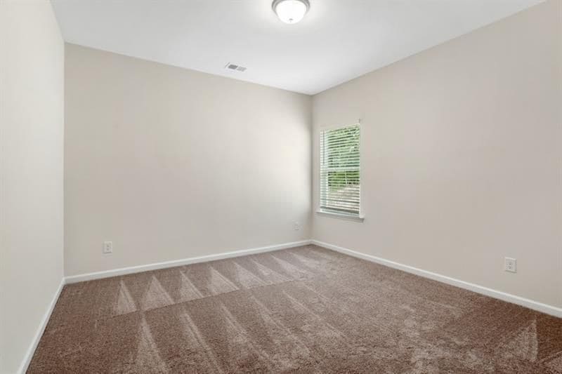 Building Photo - 190 Marion Dr