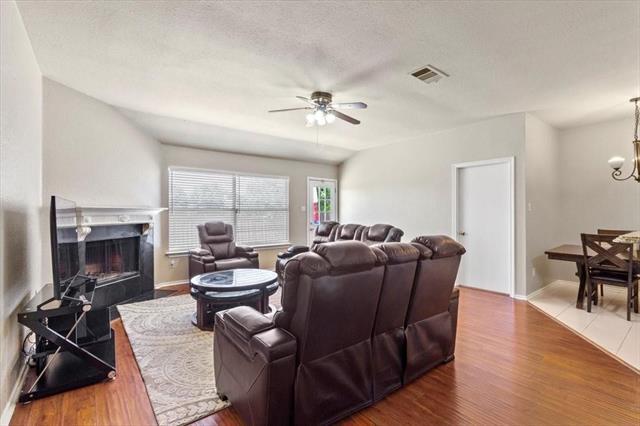 Building Photo - 7617 Dockside Dr