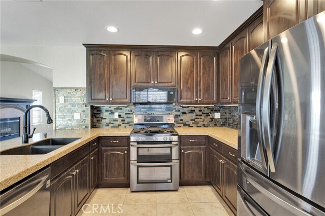 Building Photo - 14411 Schooner Dr