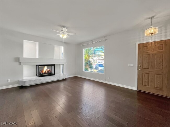 Building Photo - 595 Campus Oaks Ct