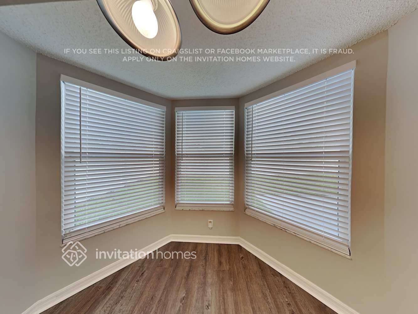 Building Photo - 4011 Fontana Pl