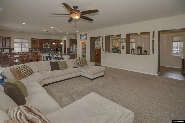 Building Photo - 5090 Chappelet Dr