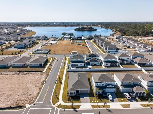 Building Photo - 5548 Settlingstone Ln