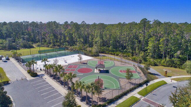 Building Photo - 5 Bedroom 4 Bathroom Pool home in Nocatee