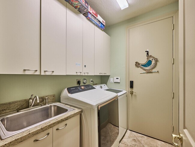 Building Photo - 11756 Bayfield Dr