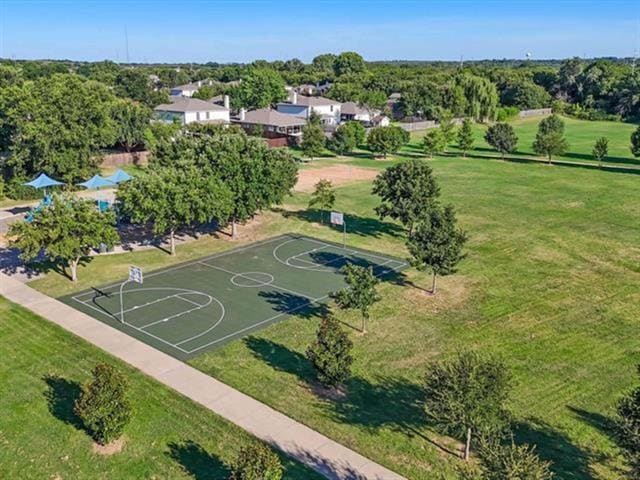 Building Photo - 8201 Canoe Ridge Ln