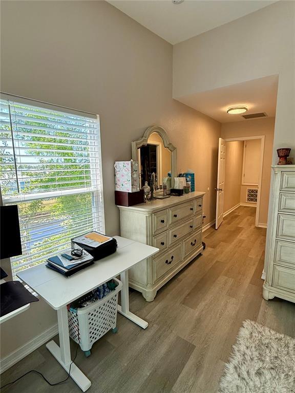 Building Photo - 13201 Opal Ct S