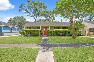 Building Photo - 7722 El Rancho St