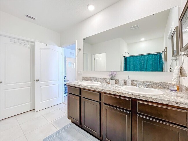 Building Photo - 1634 Reddish Egret Ct