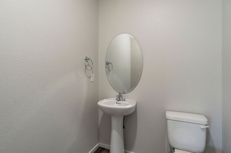 Building Photo - 2720 Barnstormer St