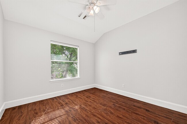 Building Photo - 23206 Kobi Park Ct