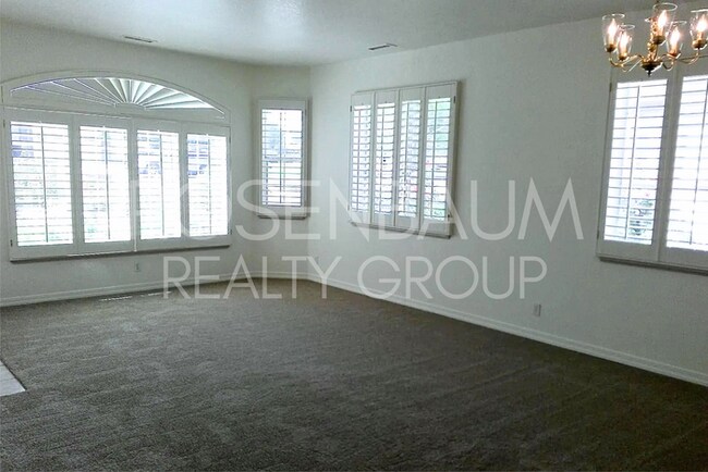 Building Photo - 11900 E Powderhorn Pass