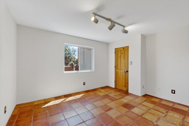Building Photo - 45 Encantado Loop