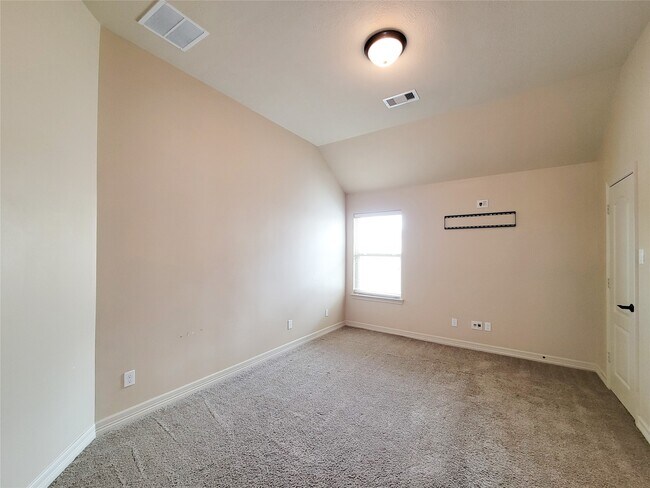 Building Photo - 2210 Pearl Bay Ct