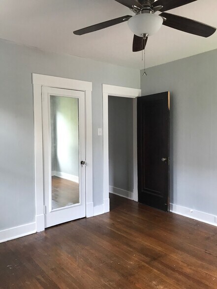 Bedroom 2 - 1033 Macon Ave