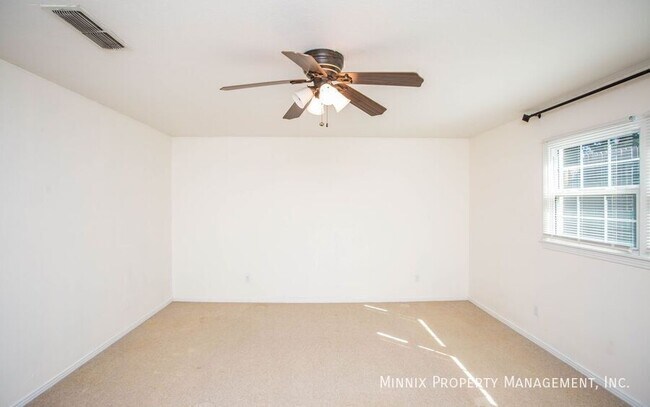 Building Photo - 6309 Nashville Dr