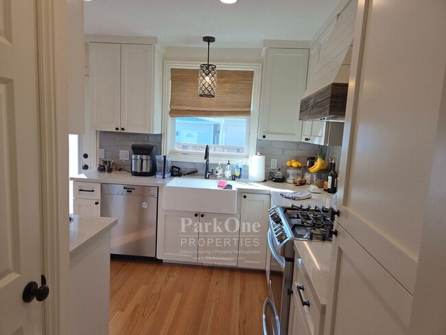 Building Photo - Charming Home with Detached Office in Lafayette Saranap