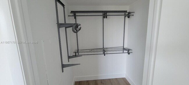 Building Photo - 350 S Miami Ave