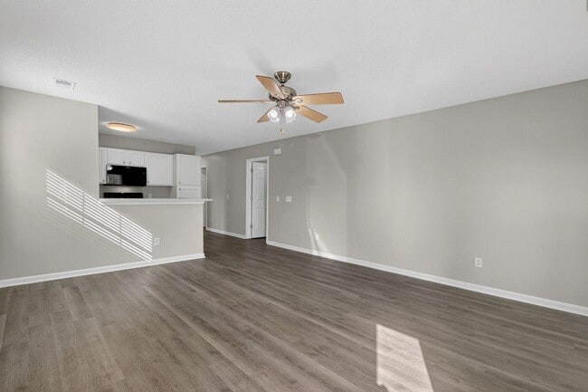 Building Photo - Hunters Bend Haven