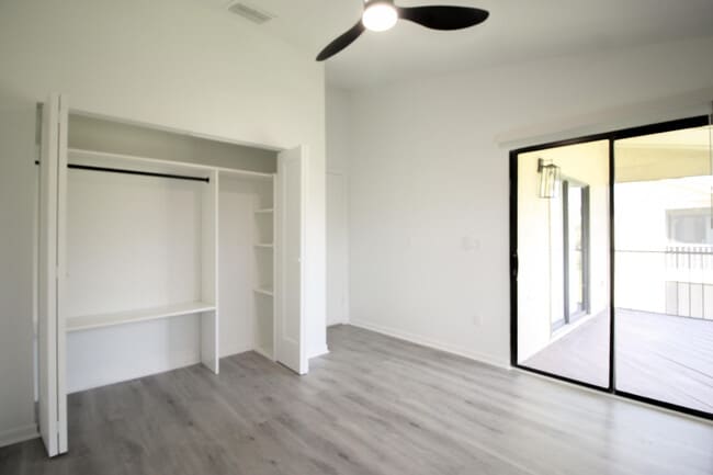 Building Photo - 13055 Albright Ct