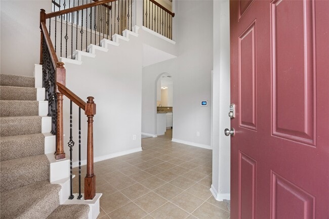 Building Photo - 7447 Oakwood Canyon Dr