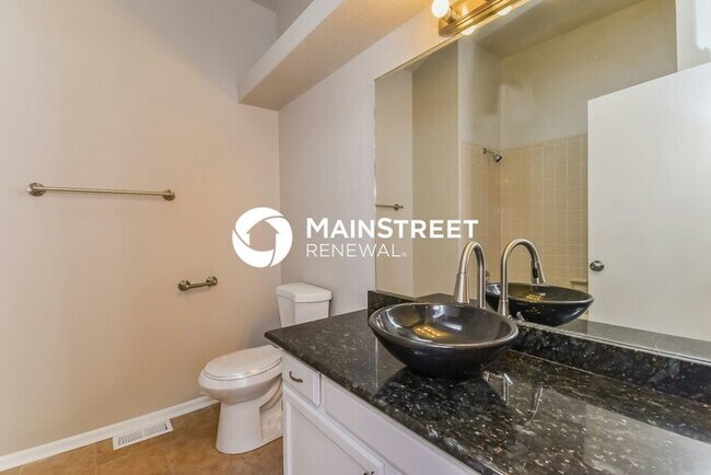 Building Photo - 4 Bedroom Pet-Friendly Home in COLORADO SP...