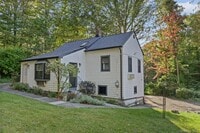 Building Photo - 1300 NY-22