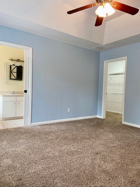 Building Photo - 25464 SW 20 Ave