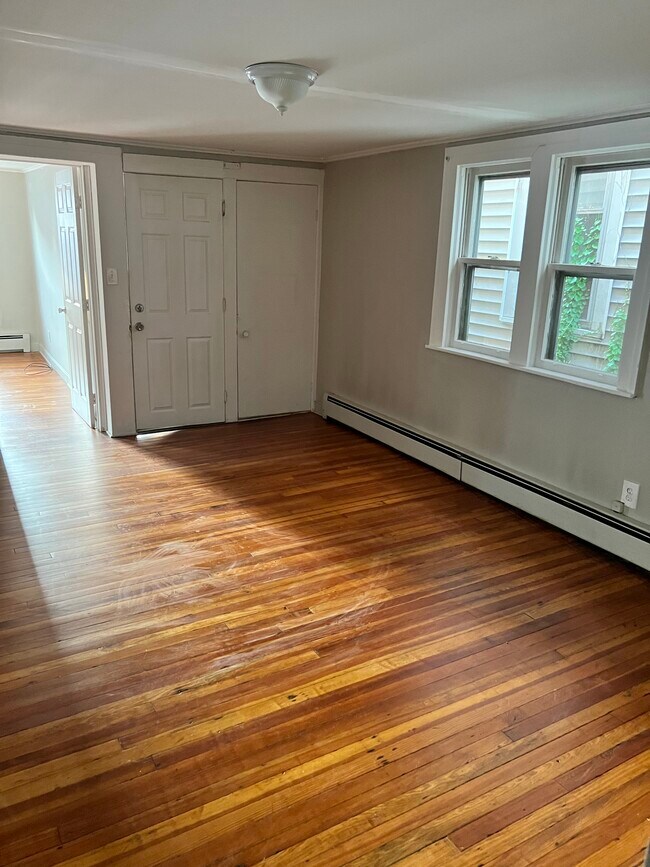 Living room - 2428 3rd Ave