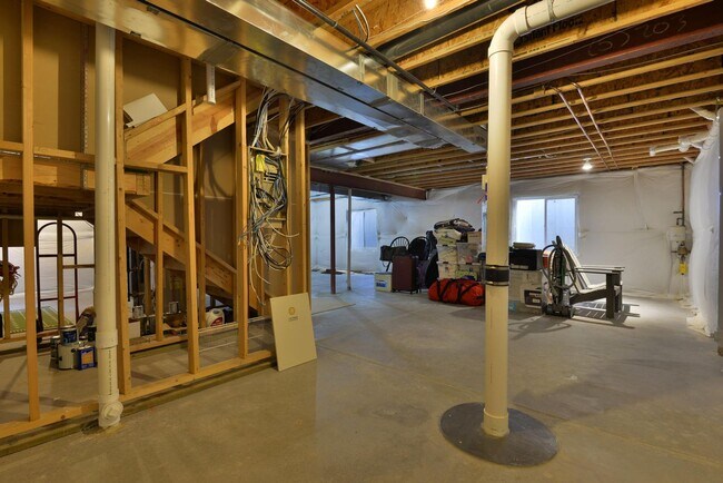 Building Photo - 2 Bedroom 2 Bath home in Observatory Village