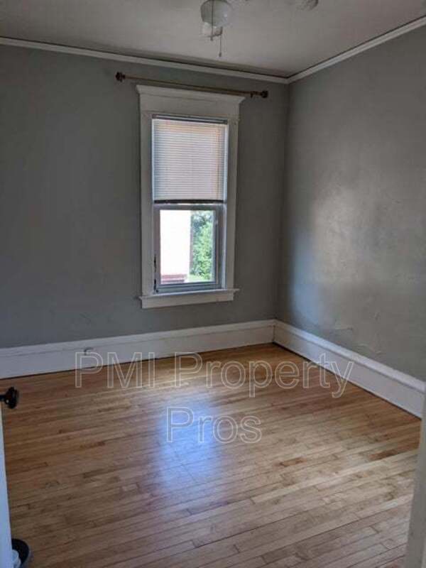 Building Photo - 3014 N 2nd St