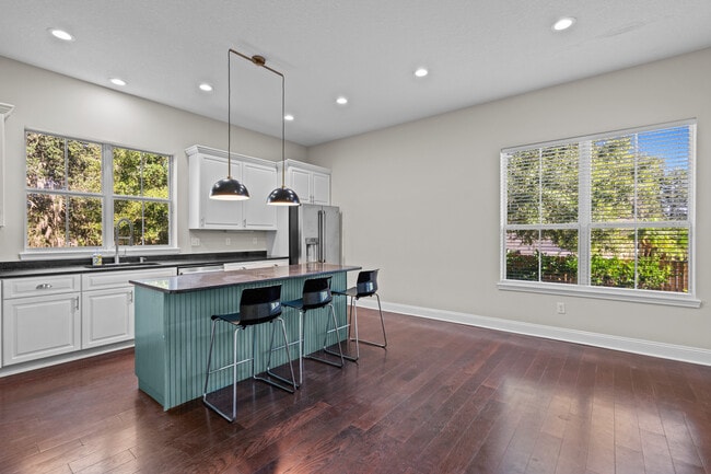 Building Photo - 4187 Quail Dr