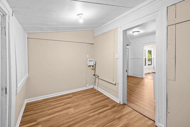 Building Photo - 1437 Princeton Ave SW