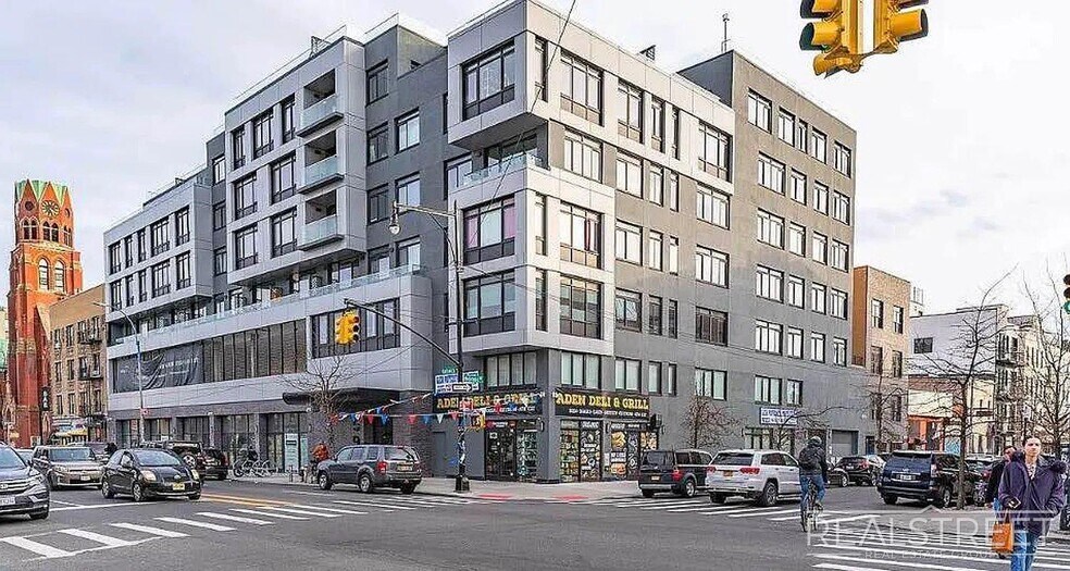 Building Photo - Bushwick Avenue