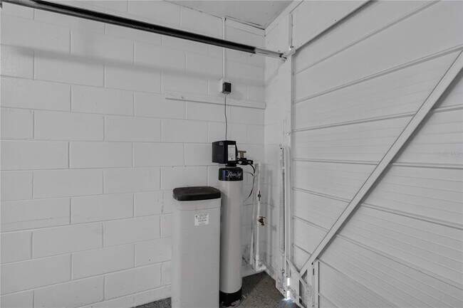 Building Photo - 2930 Slippery Rock Ave