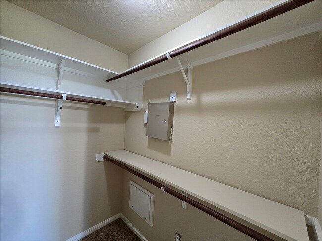 Building Photo - 24710 Tribeca Ln